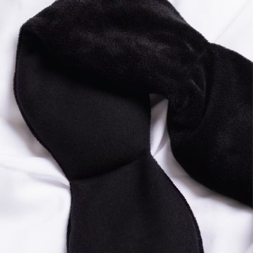 Nodpod Weighted Sleep Mask Black Eye Blanket Cooling Microfleece NEW - Picture 5 of 7